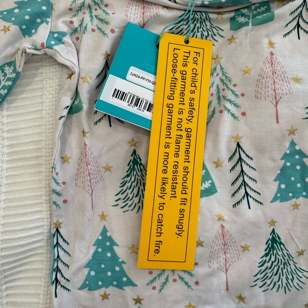NEW WITH TAGS posh peanut balsam classic two piece pjs